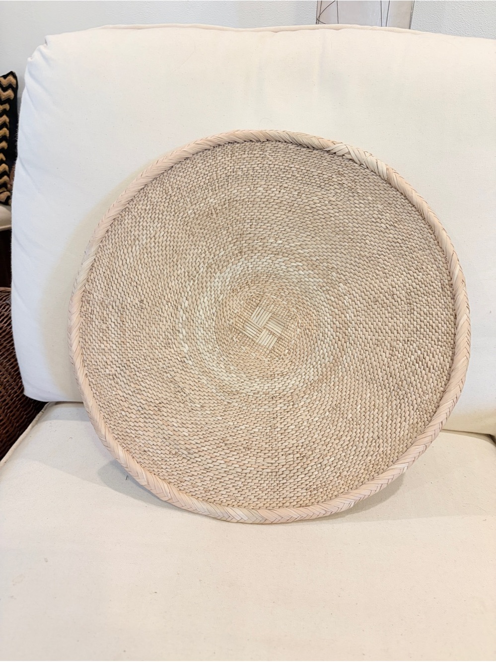 NEW Unique Africa Woven Basket. Made by the Binga people of Zambia/Zimbabwe